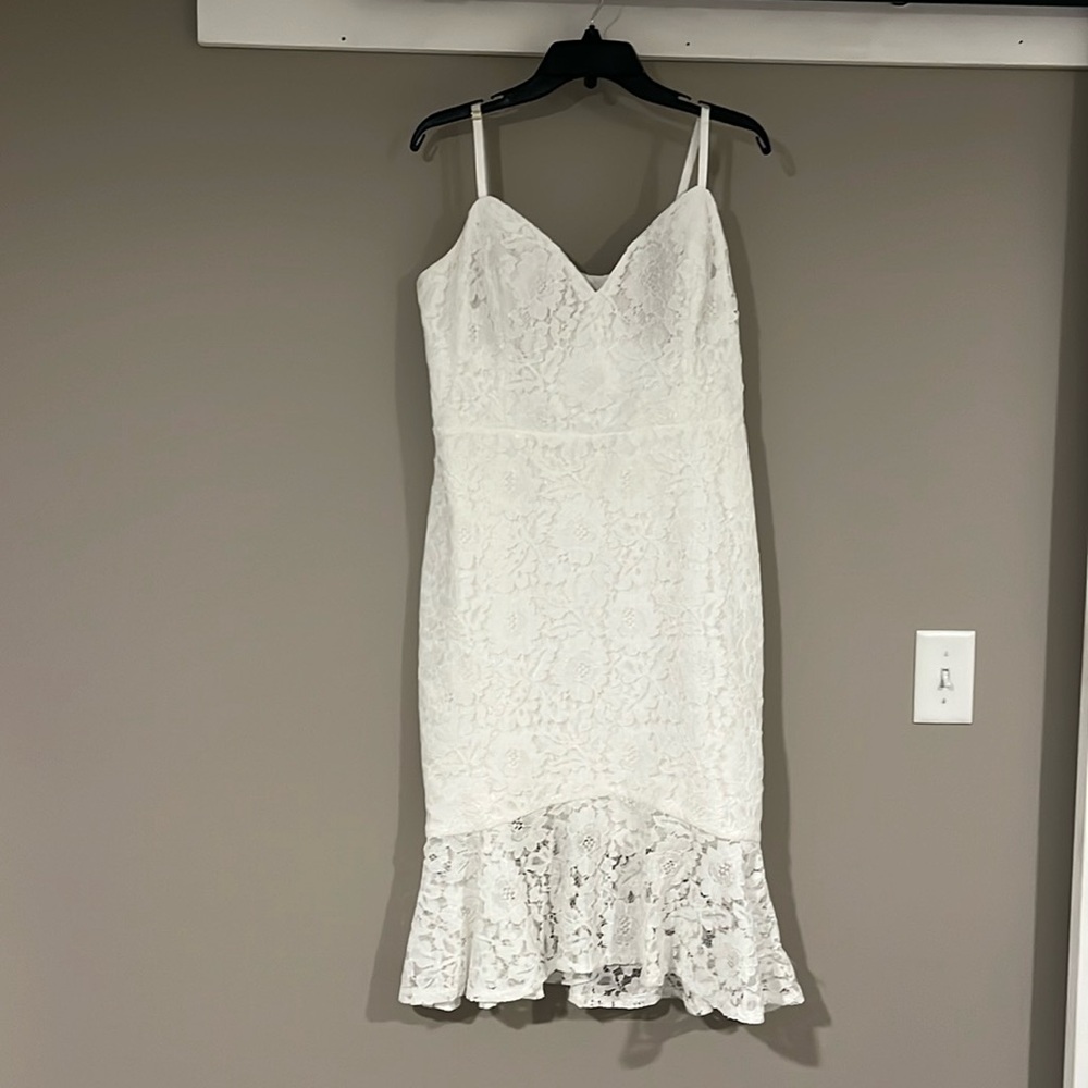 White Lace GUESS dress
